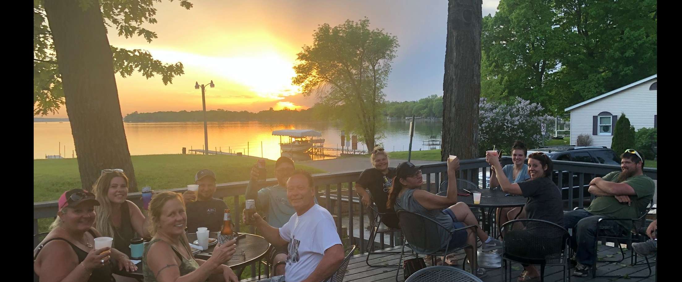 BayView Bar and Grill Onamia, MN Outdoor Dining, Restaurant on Cove Bay